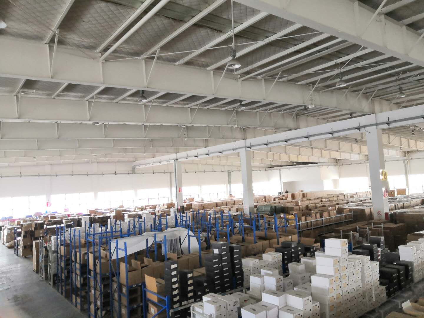 现代云仓握别库存混乱！智能仓储治理系统助力高效运营