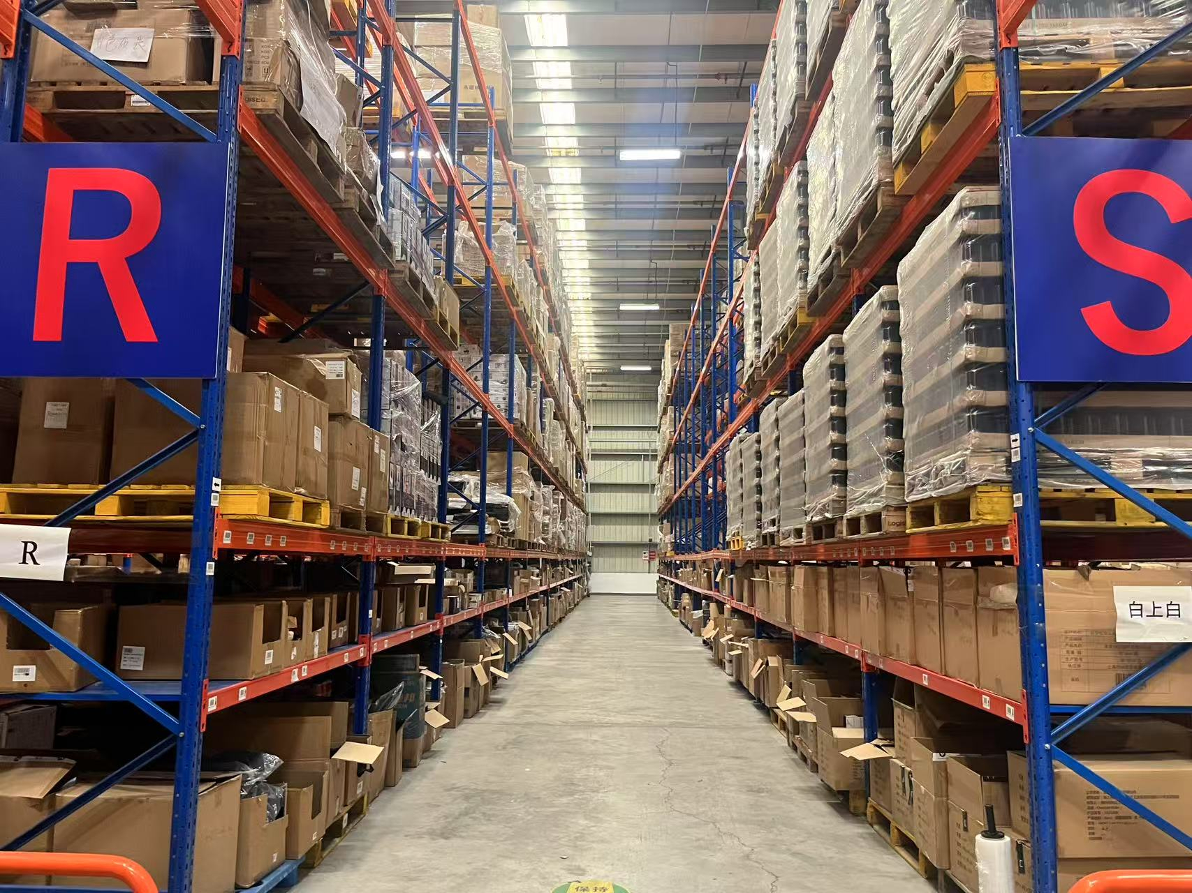 海洋之神8590仓储探求第三方全托管仓库若何优化仓库服务表包流程